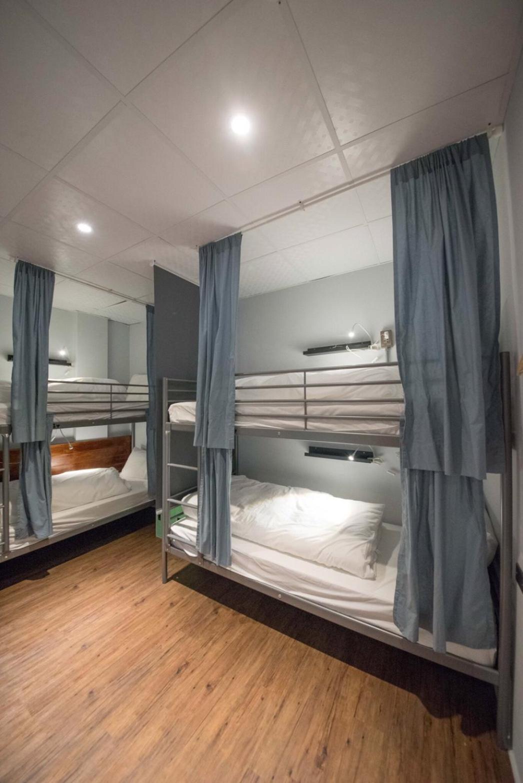 Deer Traveler Hostel Yuchi Buitenkant foto