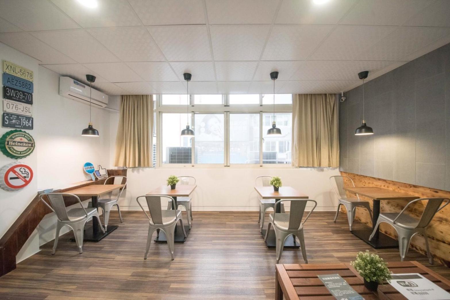 Deer Traveler Hostel Yuchi Buitenkant foto