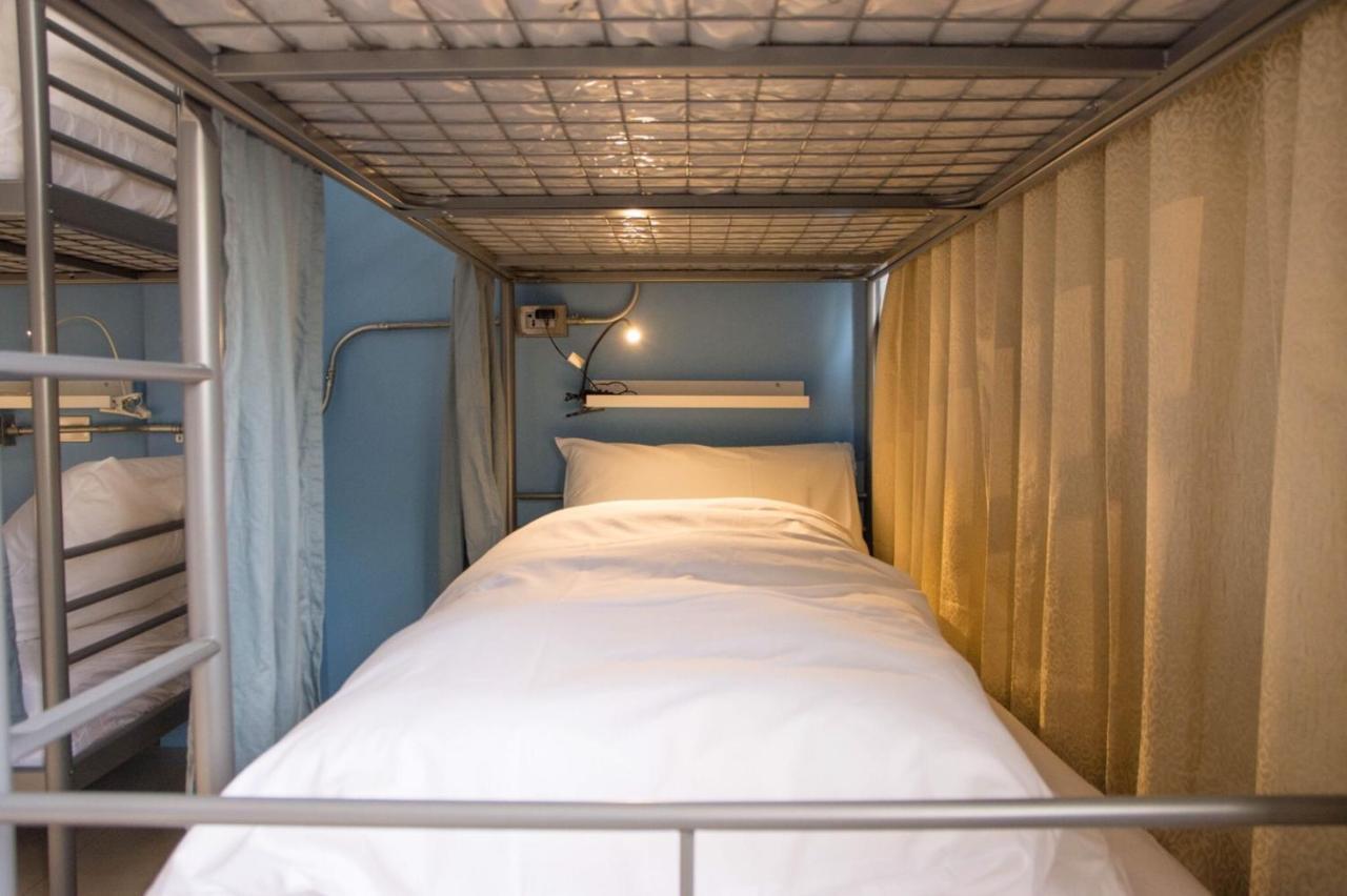 Deer Traveler Hostel Yuchi Buitenkant foto